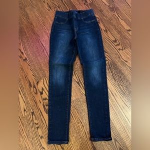 Old Navy Rockstar jeans size 10